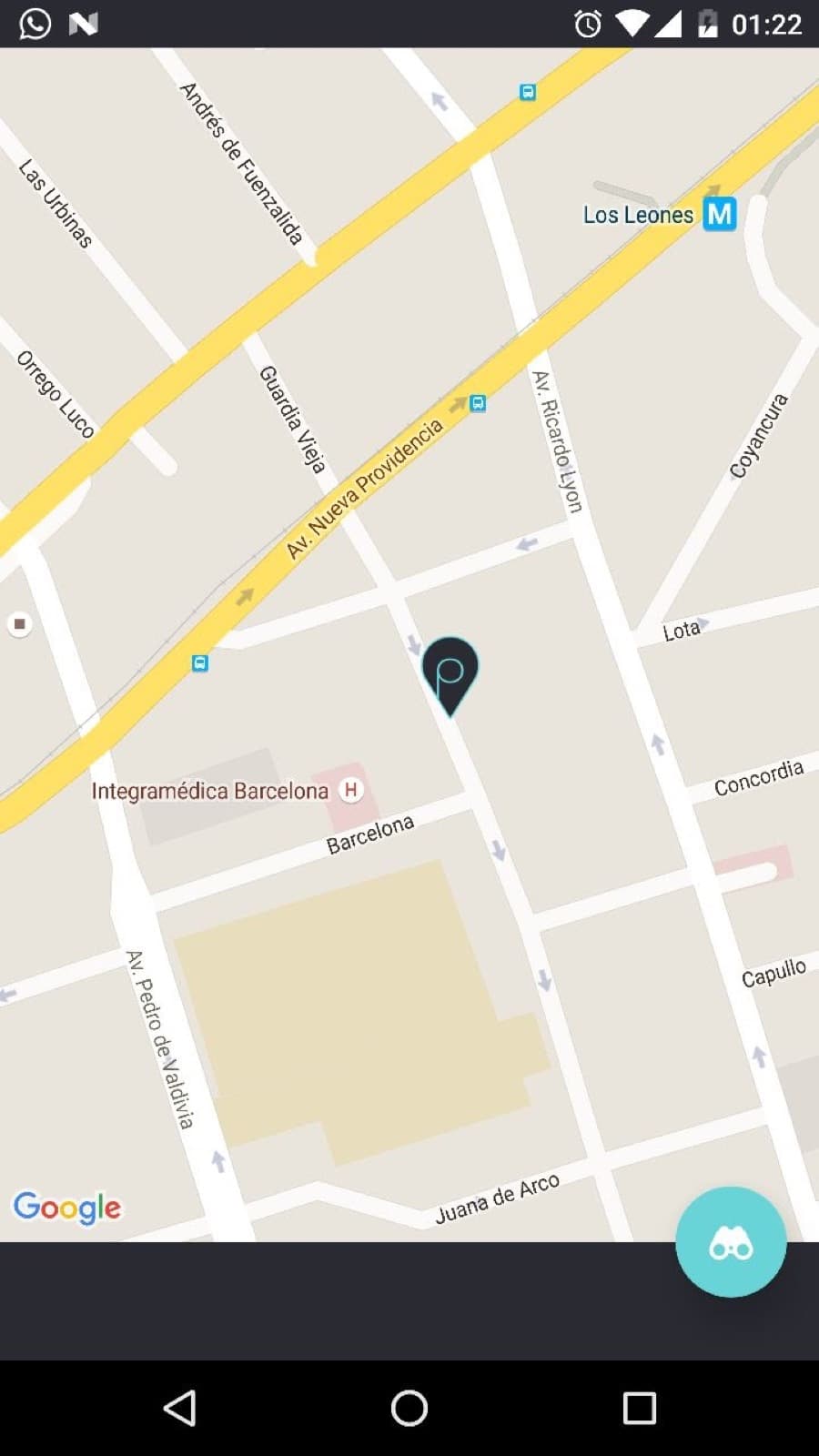 The mobile app showing a free spot on the map in Providencia, Santiago